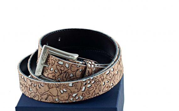 Legendary model belt, manufactured in cork laser 07 nº6