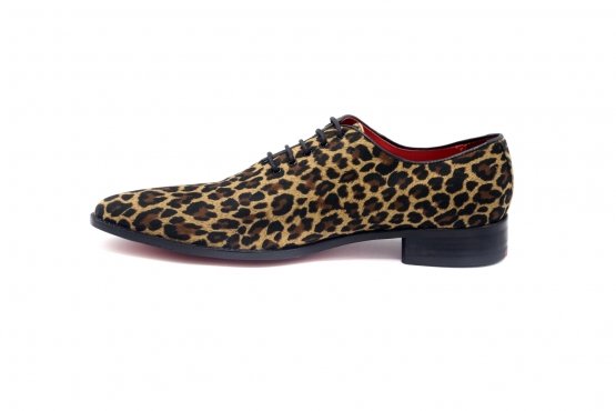 Modèle de chaussure Rosalind, fabriqué en FANTASIA LEOPARDO